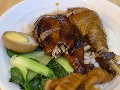 至尊双腿饭-正東记港味烧腊餐室(天鹅湖银泰城店)