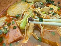 -成都你六姐·牛肉冒菜(城市集市合生汇店)