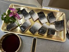 -围炉肉舍丹东海鲜烤肉·烤活鳗(步行街店)