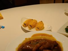 金枕榴莲酥-利苑酒家(宜安广场店)