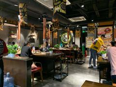 大堂-·缸桶屋·韩式牛肋条自助烤肉(西湖D11店)