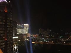 -影汇之星8字形摩天轮