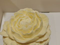 -潮一不贰·法式甜品·生日蛋糕·西式简餐(外滩店)