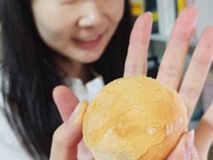 -巴黎贝甜(大宁国际商业广场店)