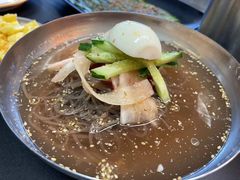 -许哥东北烧烤·铁丳烤串·宫后夹肉(繁花中心店)