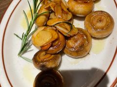 西班牙蒜香口蘑-ZAFFERANO西班牙海鲜饭(上海首店)