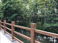 -林丰温泉度假山庄
