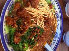 -辣肉面大王(天平路店)