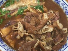 门框卤煮-门框胡同百年卤煮(前门煤市街店)