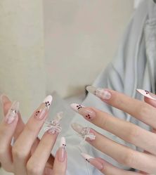 -RL Nail·瑞丽美甲美睫品牌原创店