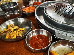 -姜虎东白丁韩国烤肉(吉利大厦店)
