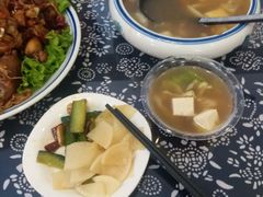 -八两八金·莱芜特色炒鸡(市南漳浦路店)