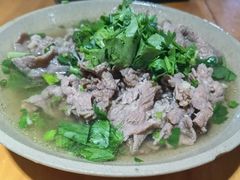 -大众跷脚牛肉馆·非遗传承单位(峨眉山店)