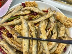 -丹水桥地锅鱼·翘嘴鲌·地方特色全鱼宴(丹江口大坝店)