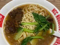 -牛吃草牛杂面(天一店)