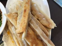 西式煎饺-刘胖子家常菜·蹄花焖藕(兴业店)