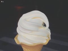 冰激凌-全家便利店(崂山路四店)