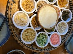 -包整·丝娃娃(一览甲秀楼风景店)