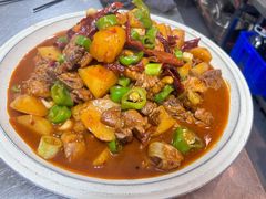 -俭寨大盘鸡·手抓肉·烧烤新疆菜(乌苏路店)