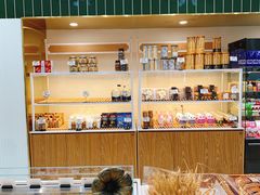 零售区-面包森林(鲁邦风情街店)