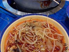 冒火锅粉-马路边边串串香(双井直营店)