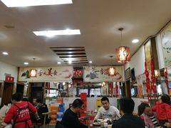 大堂-烧哥美蛙肥肠鱼火锅·十五年社区店