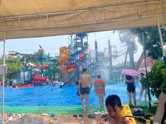 -泸州欢乐派海滩公园