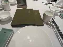 餐具摆设-南麓·浙里(外滩店)
