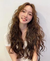 -TOP HAIR SALON