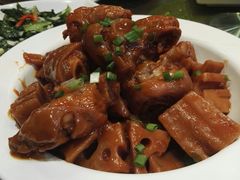 -刘胖子家常菜·蹄花焖藕(中南店)