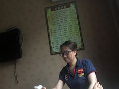 -正宜按摩养生坊(建设局店)