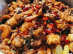 -鸡遇虾煲干锅火锅(小寨金莎店)
