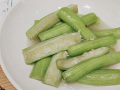 -渝信川菜 · 川味家常菜(财富购物中心店)