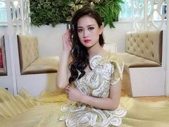 -贺加贝化妆美甲培训学校