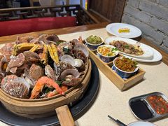 -船梆煮•蒸汽海鲜·炉火烤肉(五四广场店)