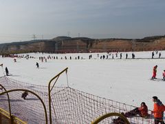 -采薇庄园四季滑雪场