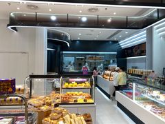 面包甜点陈列柜-BreadTalk面包新语·烘焙蛋糕(海岸城店)