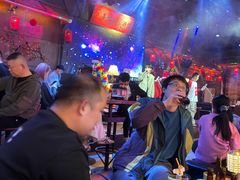 -喜鹊音乐酒馆(西街店)