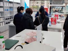 -荣耀授权专卖店(黄浦浙江中路店)