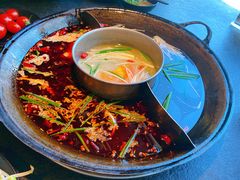-渝涯重庆豆花老火锅(中赢国际店)