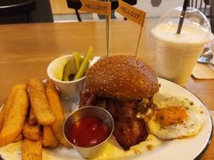 -HELLO 27 意面·沙拉·帕尼尼