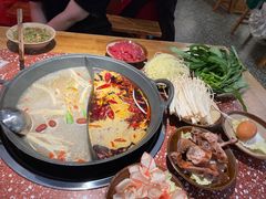 -赵美丽·重庆社区火锅·直营店(火车东站·中豪国际店)