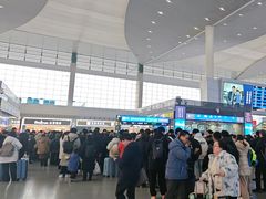 -成都东站