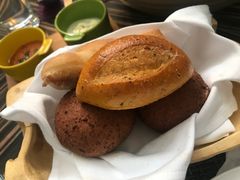 面包篮-小莫餐厅And More Restaurant西餐(北京展览馆店)