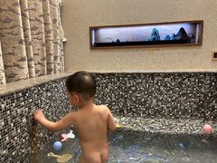 -白桦林温泉谷