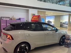 -上汽荣威体验中心(徐汇东安路店)