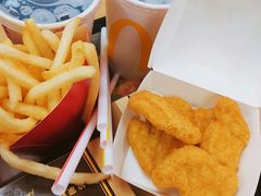 -麦当劳(新城市广场店)