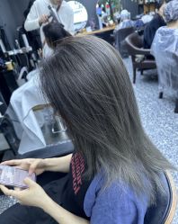 -藤野造型专业烫染接发