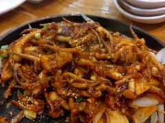 -喇喇排骨火锅·传统韩式脊骨汤(望京西园总店)