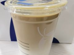 圣诞初雪丝绒拿铁-luckincoffee瑞幸咖啡(枫桦豪景店)